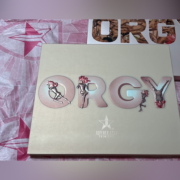 Jeffree Star orgy palette - Picture 2 of 3